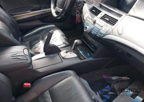 2008 Honda Accord 2.4 Ex-L from USA, damaged, VIN 1HGCP26858A803265